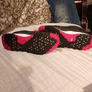 Tennis tie cordon shoes